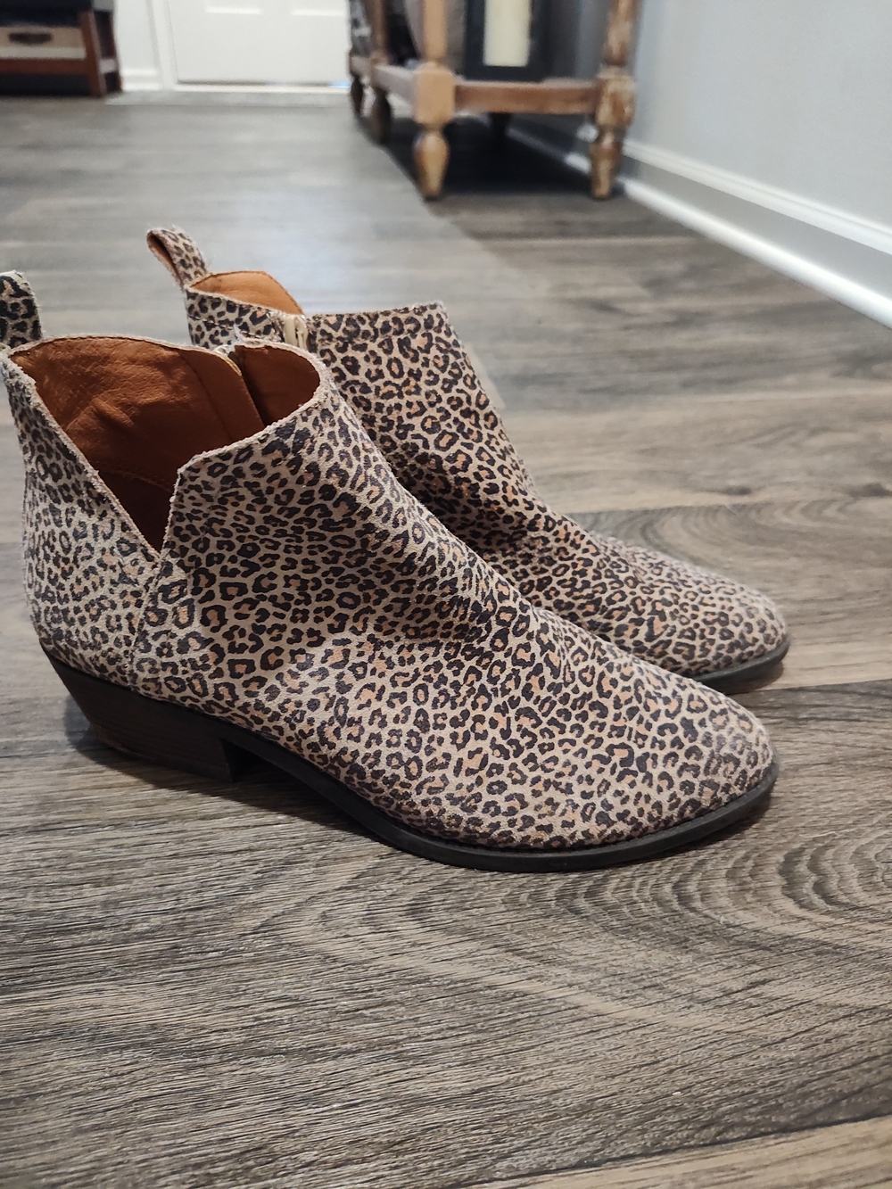 Lucky Brand Leopard Print Ankle Booties in Tan and Black